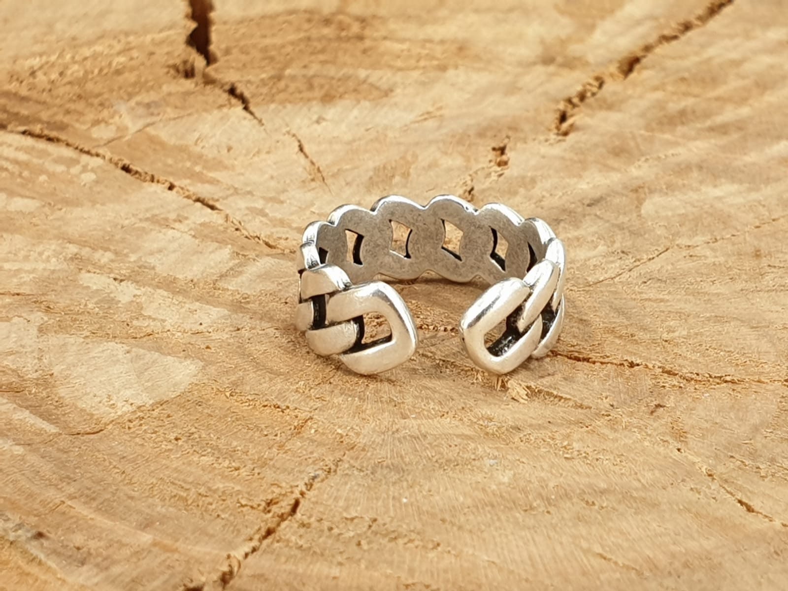 Chunky silver ring, chain design ring, silver boho ring, chain ring, open chain ring, flat chain ring, engraved ring,  ring