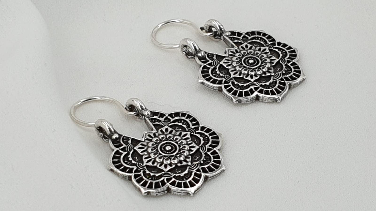 silver carved dangle earrings, mandala earrings, chunky earrings, ethnic tribal boho earrings, hippie earrings, drop earring, long earrings