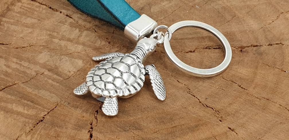 Keychain, leather keychain, beach house keychain, original keychain, funny keychain, turtle keychain,  style keychain