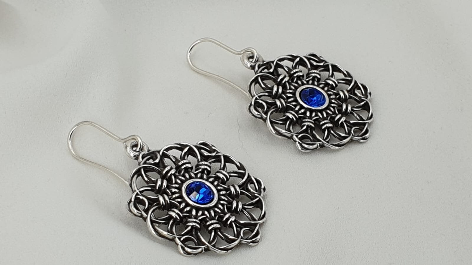 Silver carved silver earrings, mandala earrings, dangle earrings, ethnic tribal boho earrings, hippie earrings, drop earring, long earrings