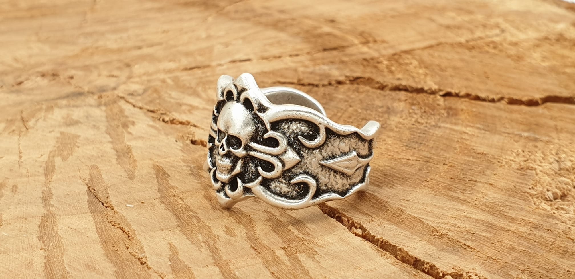 Anillo calavera, Anillo unisex Chunky, anillo de plata hombre, anillo de plata grabado, anillo de declaración, anillo de hombre, anillo de plata de mujer