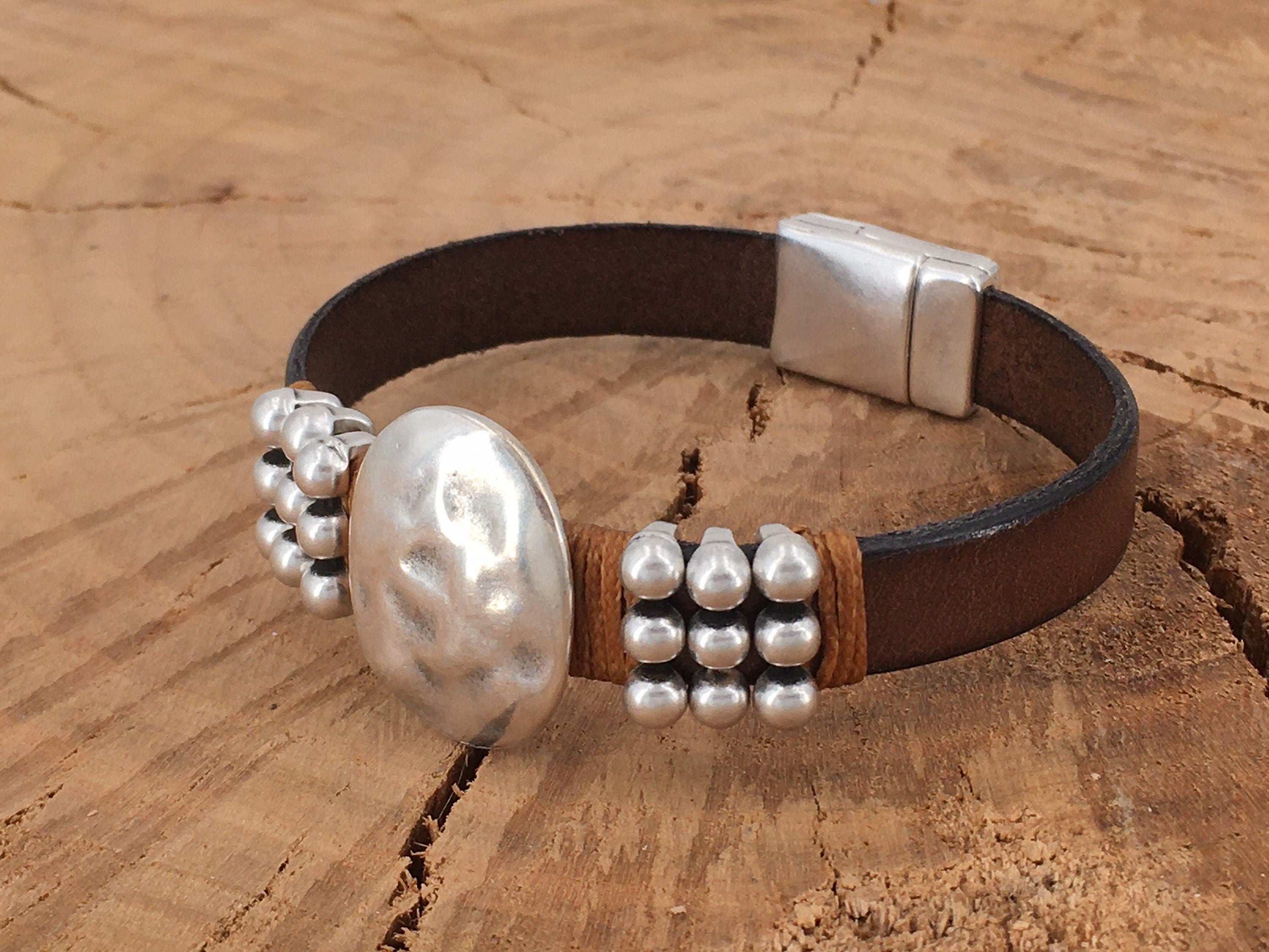 Boho leather bracelet, tribal bracelet, Tribal leather bracelet, hippie bracelet, ethnic bracelet, silver bangle, leather jewelry, boho