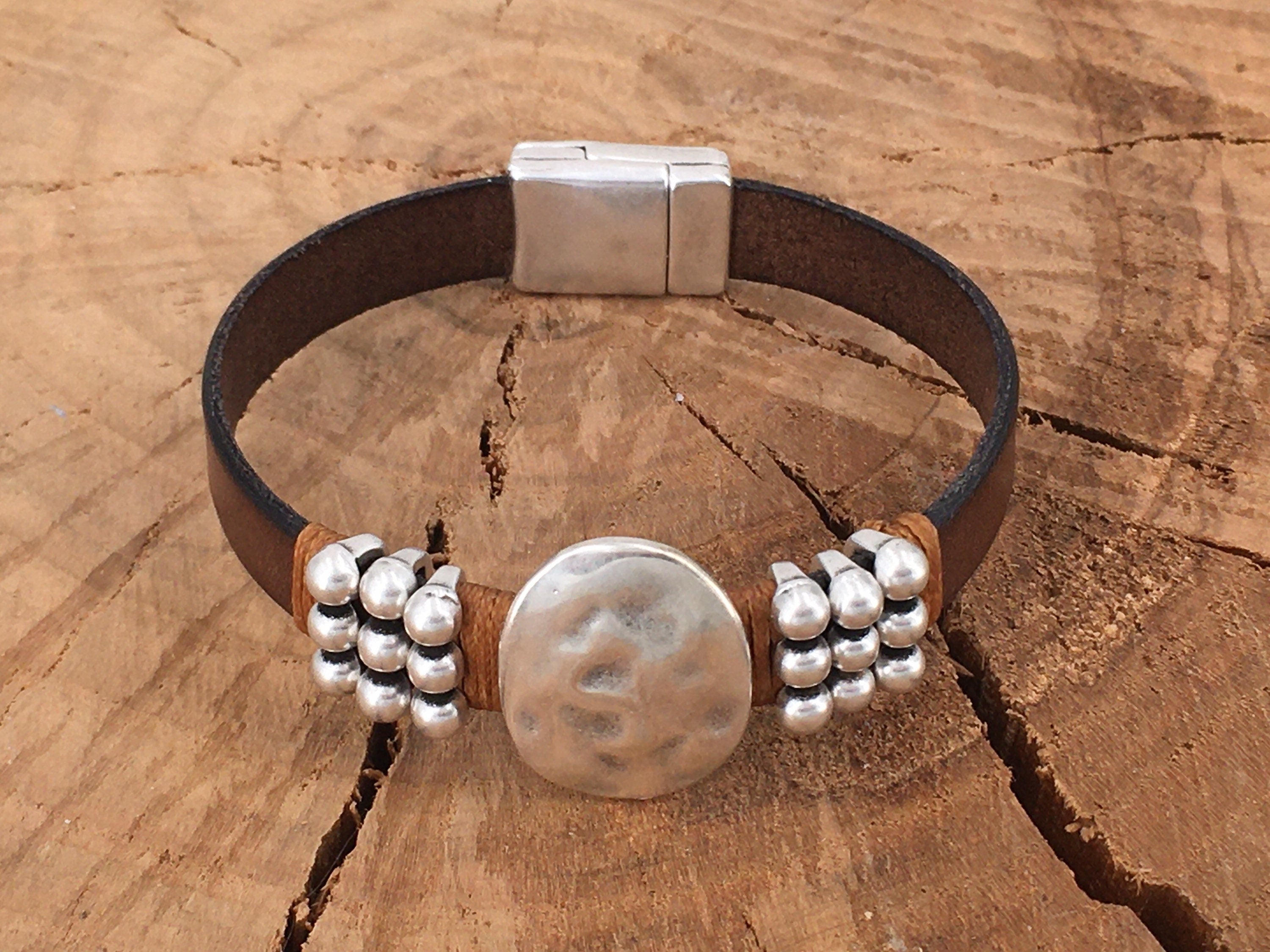 Boho leather bracelet, tribal bracelet, Tribal leather bracelet, hippie bracelet, ethnic bracelet, silver bangle, leather jewelry, boho