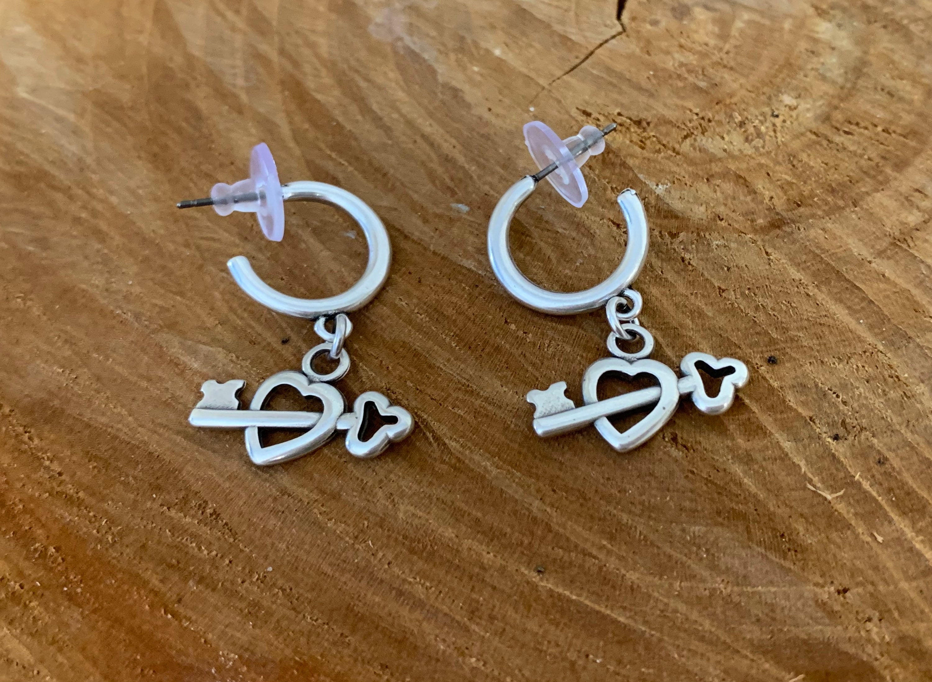 Heart and key silver hoops earrings, heart silver hoop earrings, key earrings, love earrings, hoops earrings,