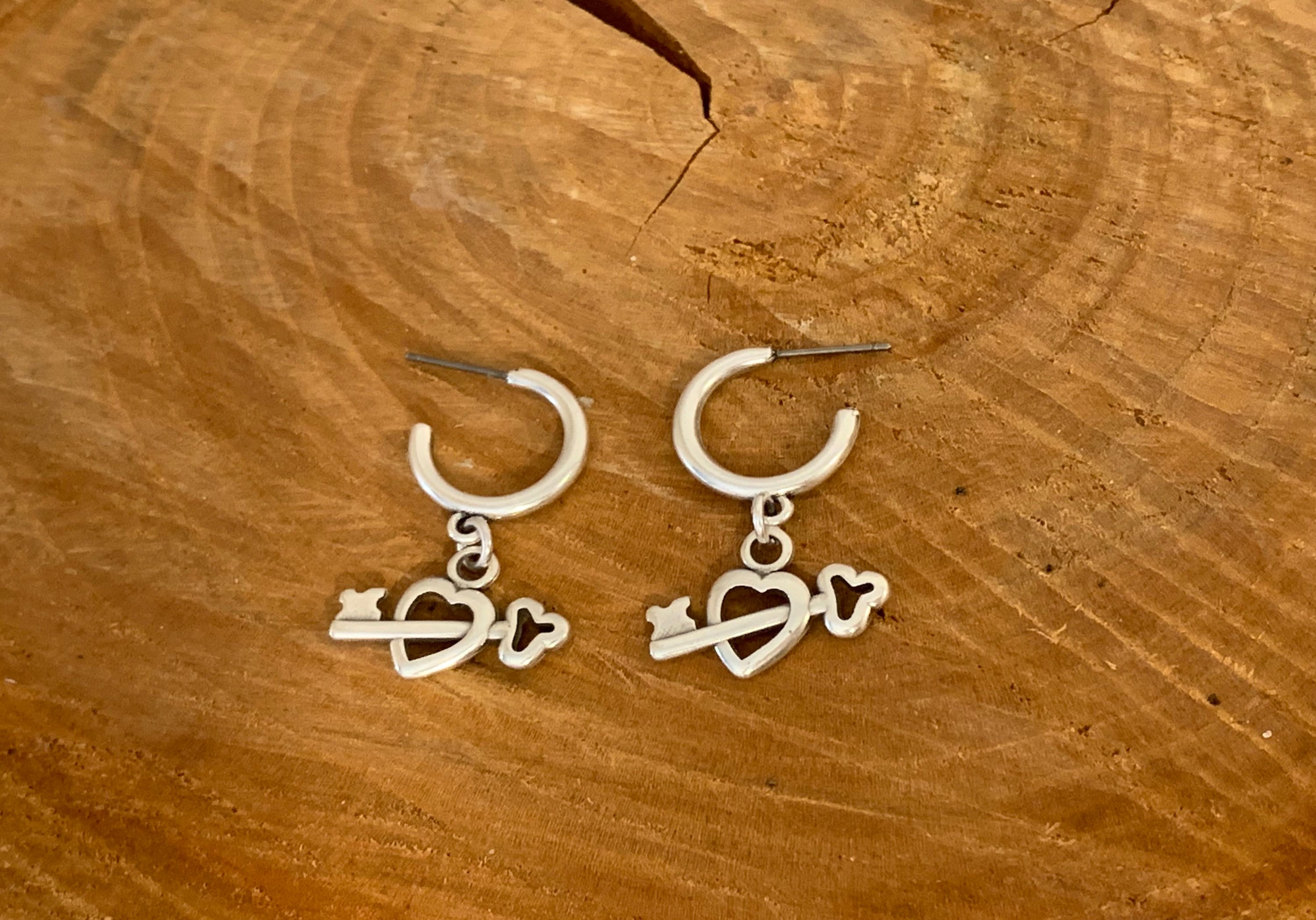 Heart and key silver hoops earrings, heart silver hoop earrings, key earrings, love earrings, hoops earrings,