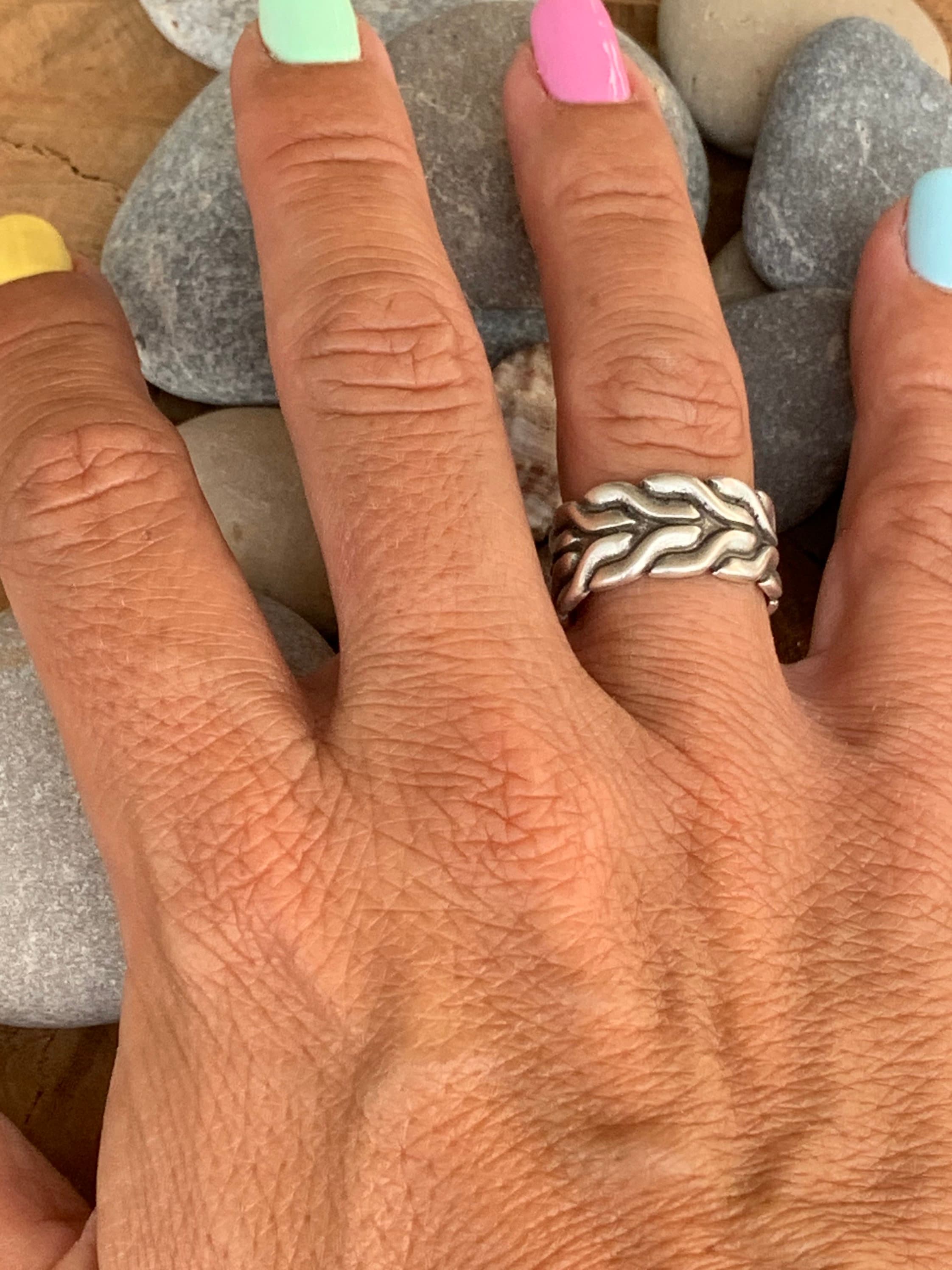 Chunky ring, Silver statement ring, engraved silver ring, twisted silver ring, Statement ring, , chain ring, rock style ring