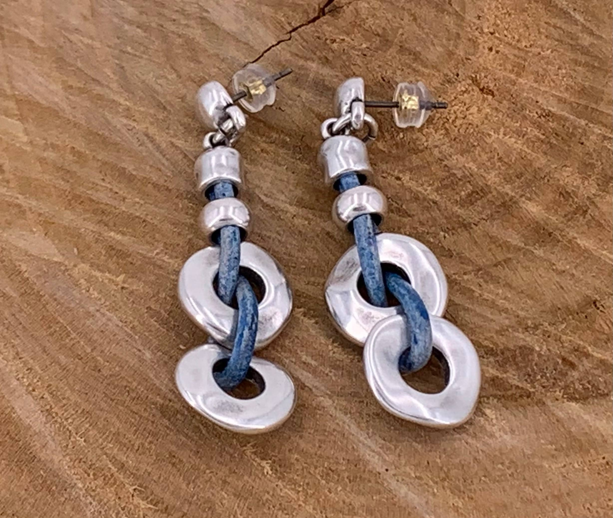 Chunky silver leather earrings, bohemian dropped earrings, dangle silver leather earrings, long earrings, tribal earrings, bohemian earrings