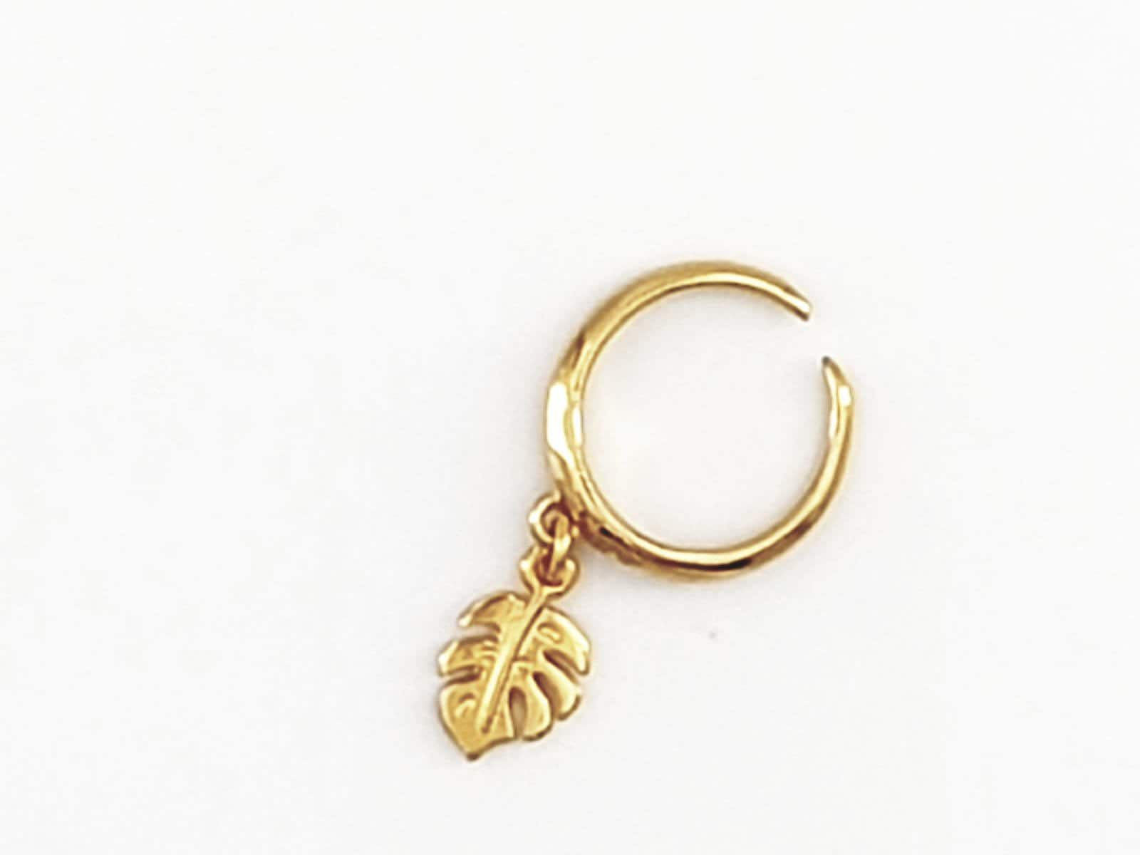 Pampille ring, leaf Charm ring, boho gold ring, boho gold ring, leaf gold ring, statement ring, bohemian ring,  style