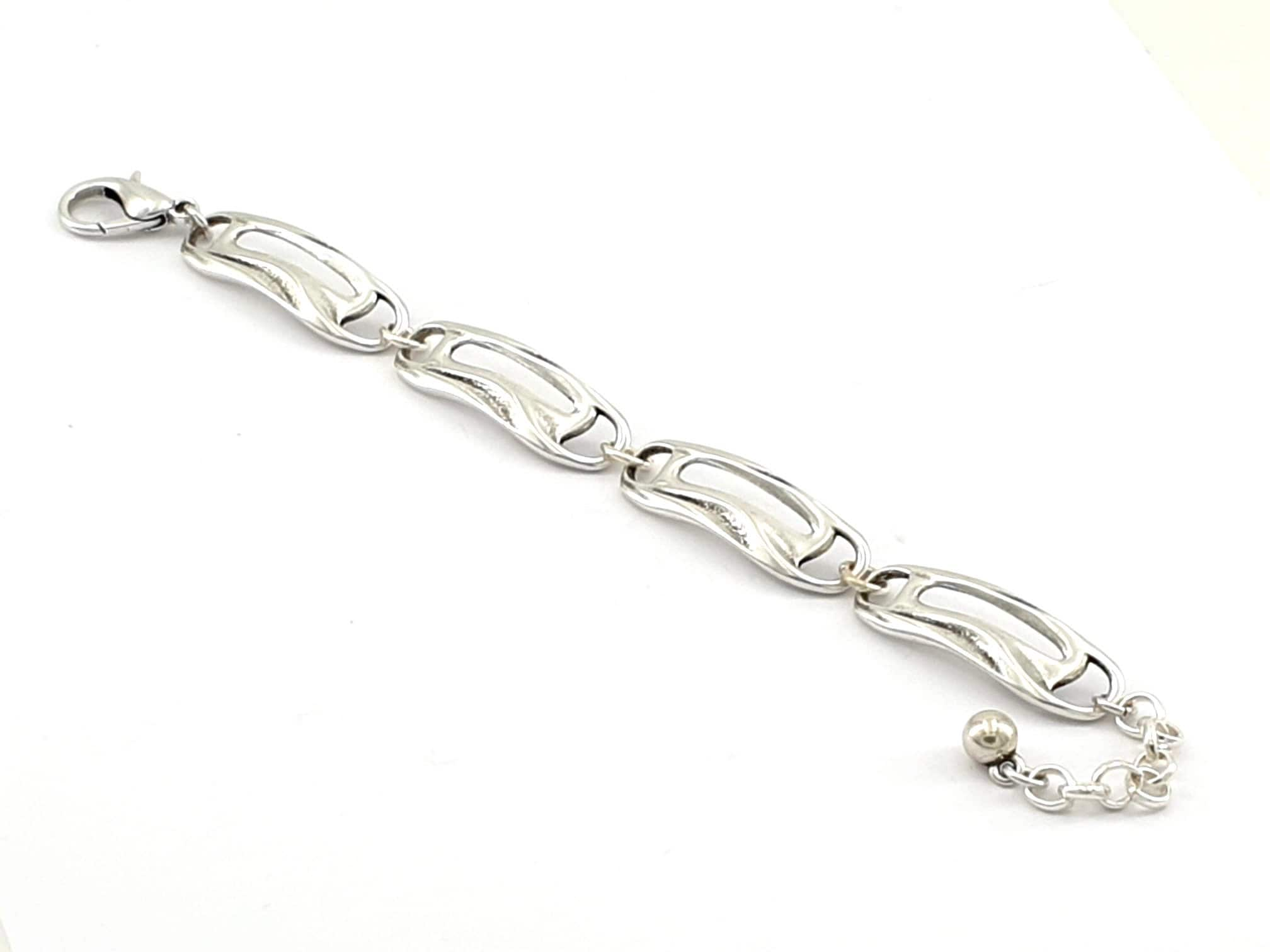 Large link chain bracelet for women. Bold silver plated bracelet with large links.  style bracelet, chunky chain bracelet