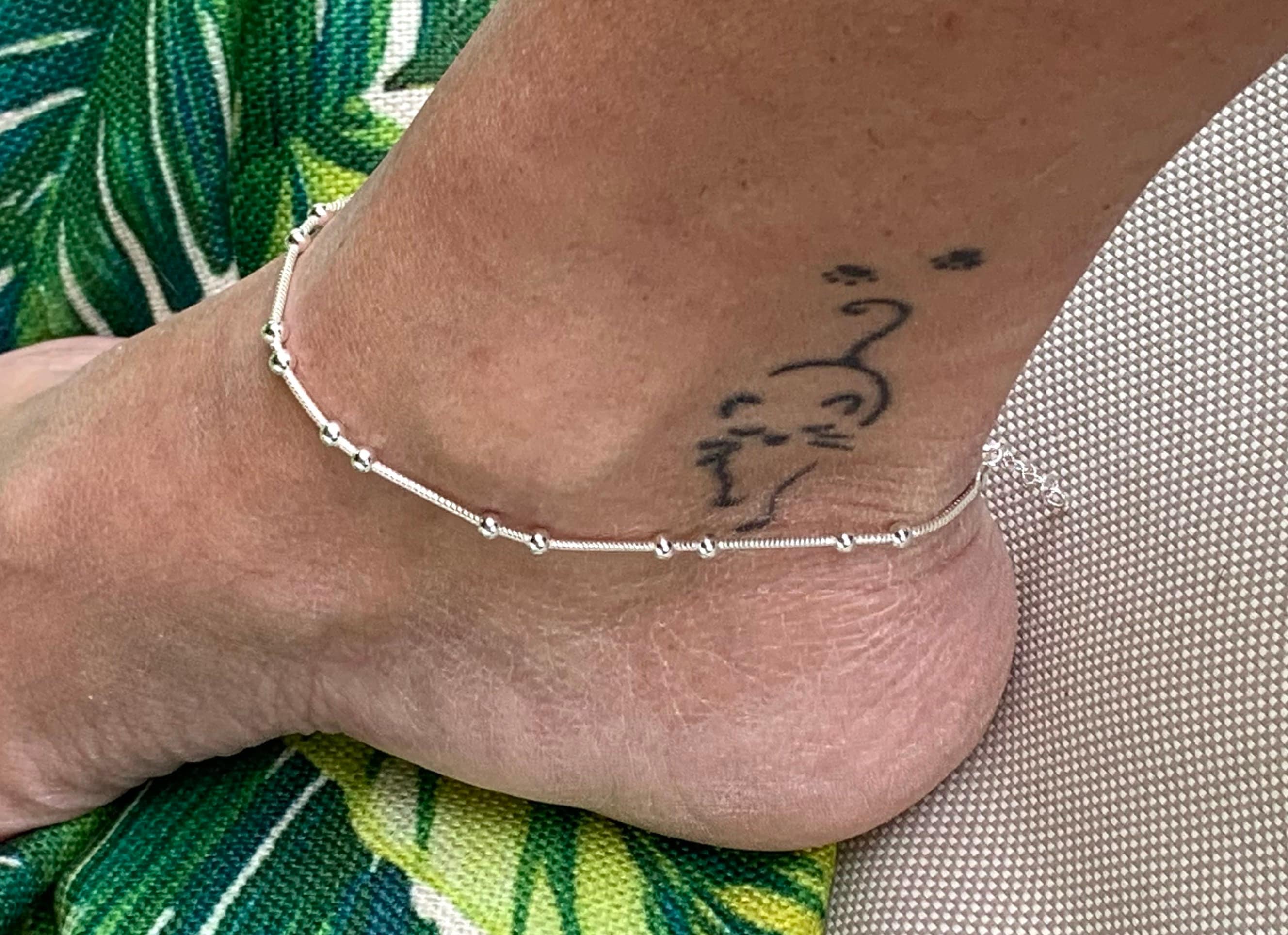 Minimalist 925 silver anklet. Delicate anklet, fine anklet, beaded anklet, women's anklet, smooth chain anklet