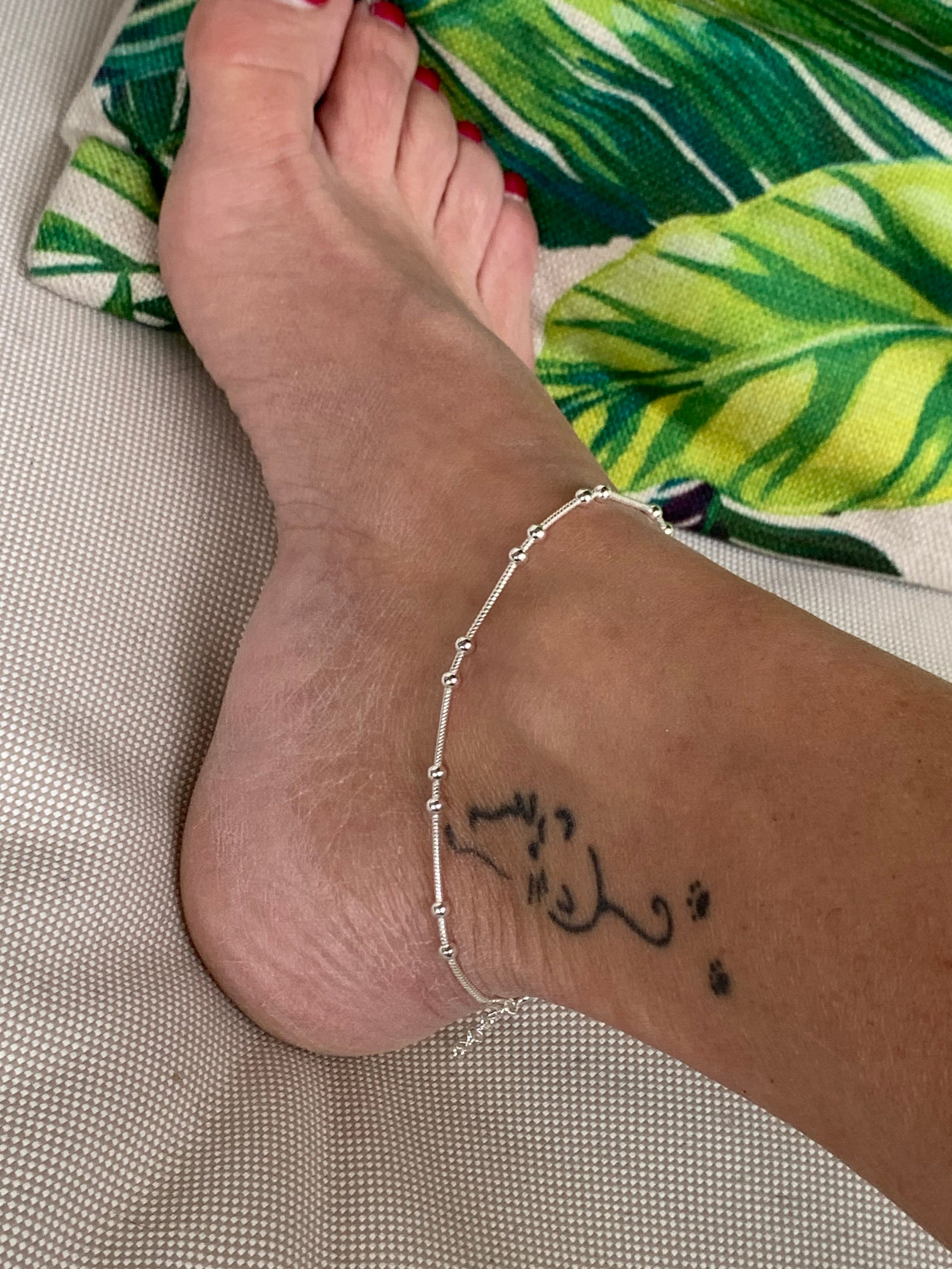 Minimalist 925 silver anklet. Delicate anklet, fine anklet, beaded anklet, women's anklet, smooth chain anklet