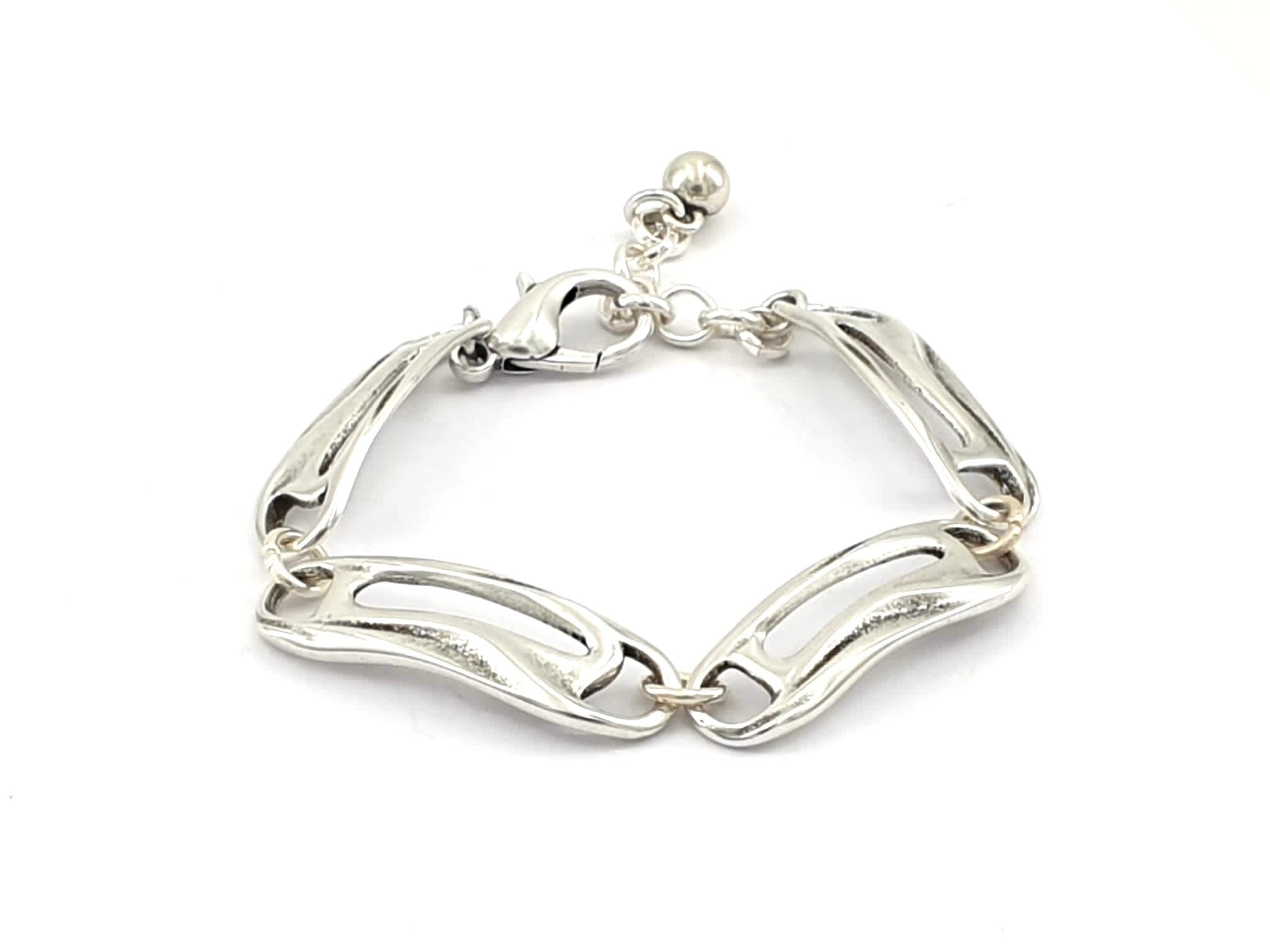 Large link chain bracelet for women. Bold silver plated bracelet with large links.  style bracelet, chunky chain bracelet