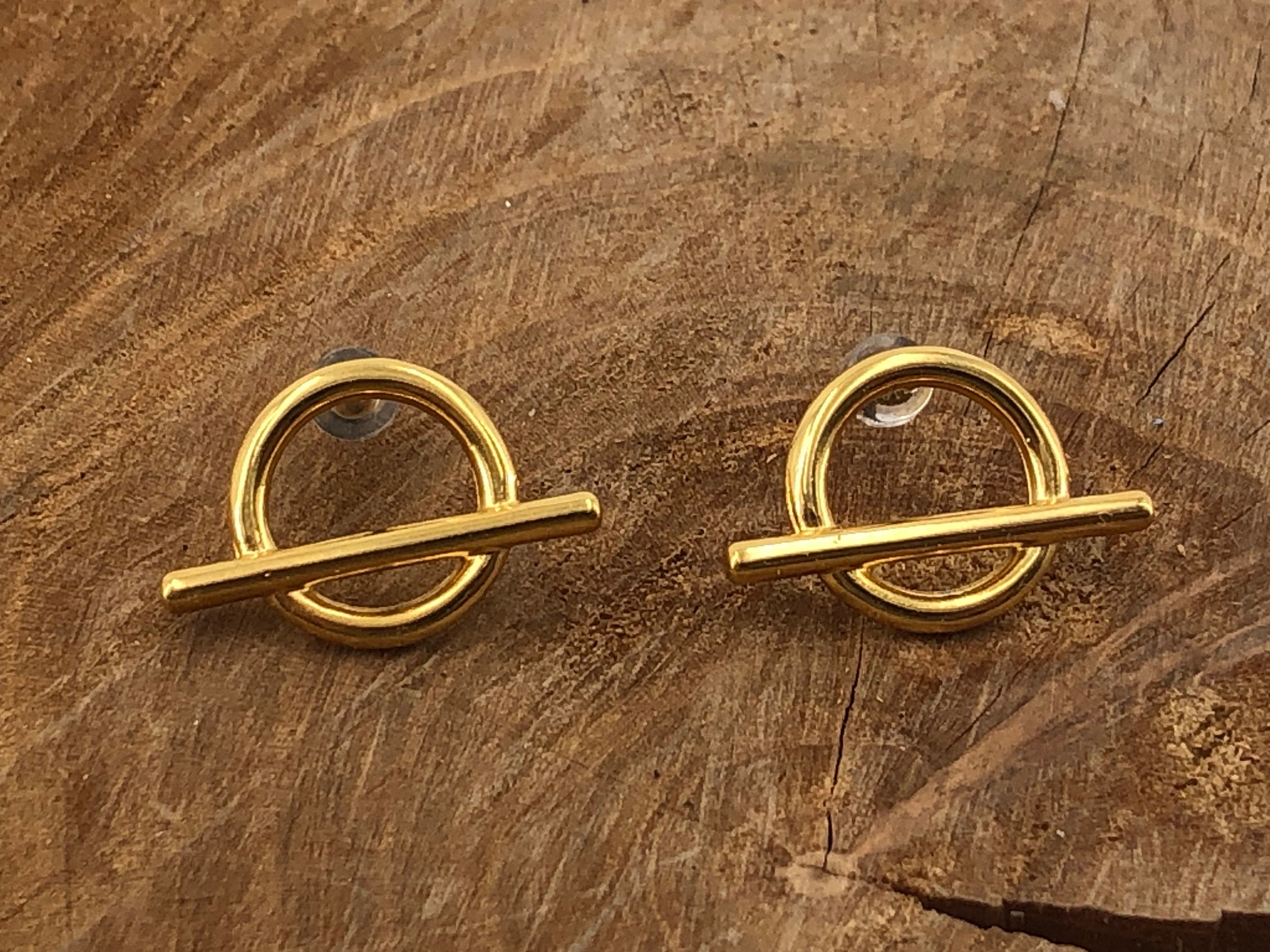 Pendientes diminutos de todos los días, pendientes geométricos de oro, pendientes tribales, pendiente de mujer, pendientes de declaración, pendientes de estilo