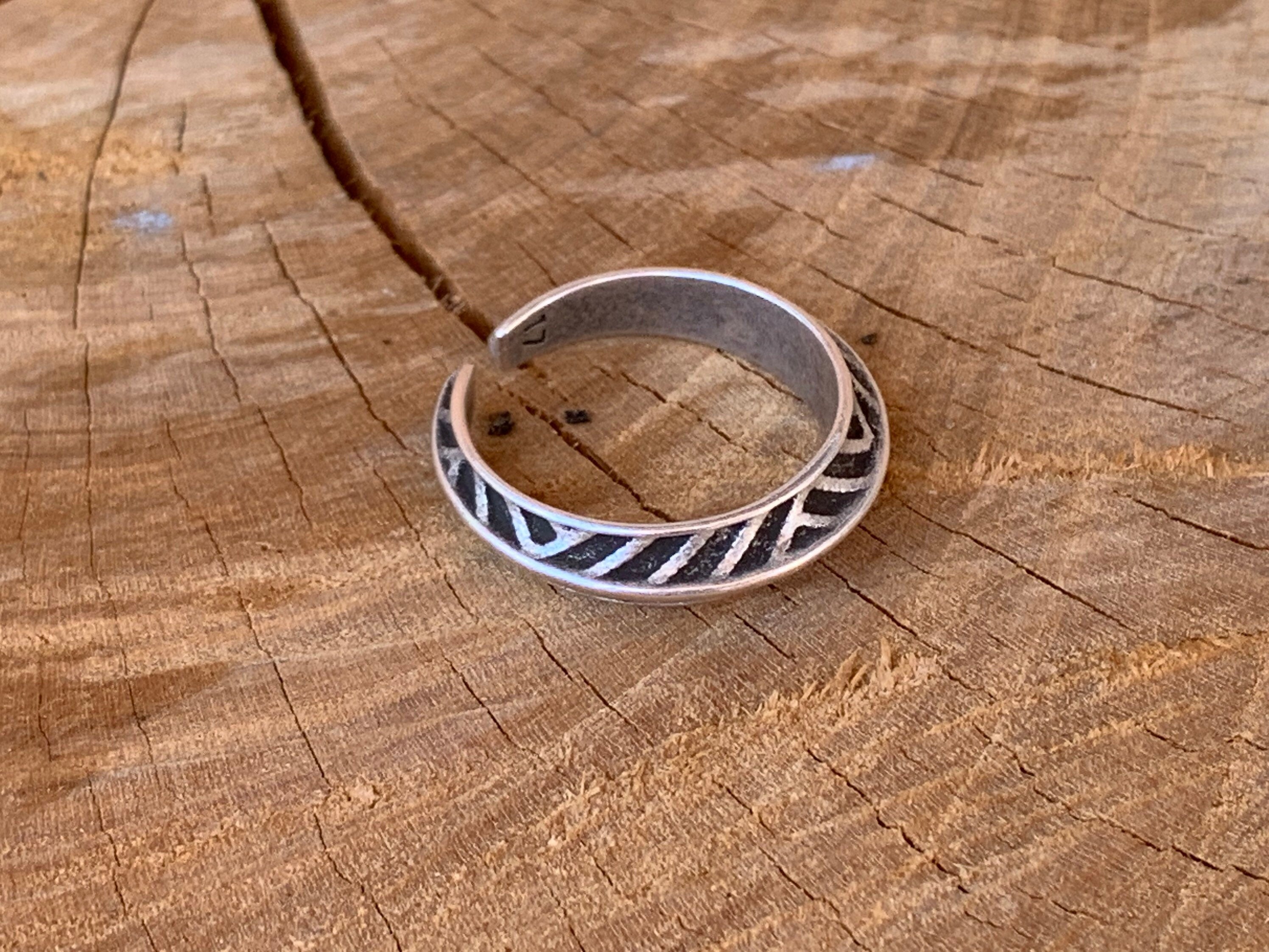 carved wedding band, silver wedding band, sculpted ring, stackable ring, brutalist ring, rock ring, punk ring, striped ring,