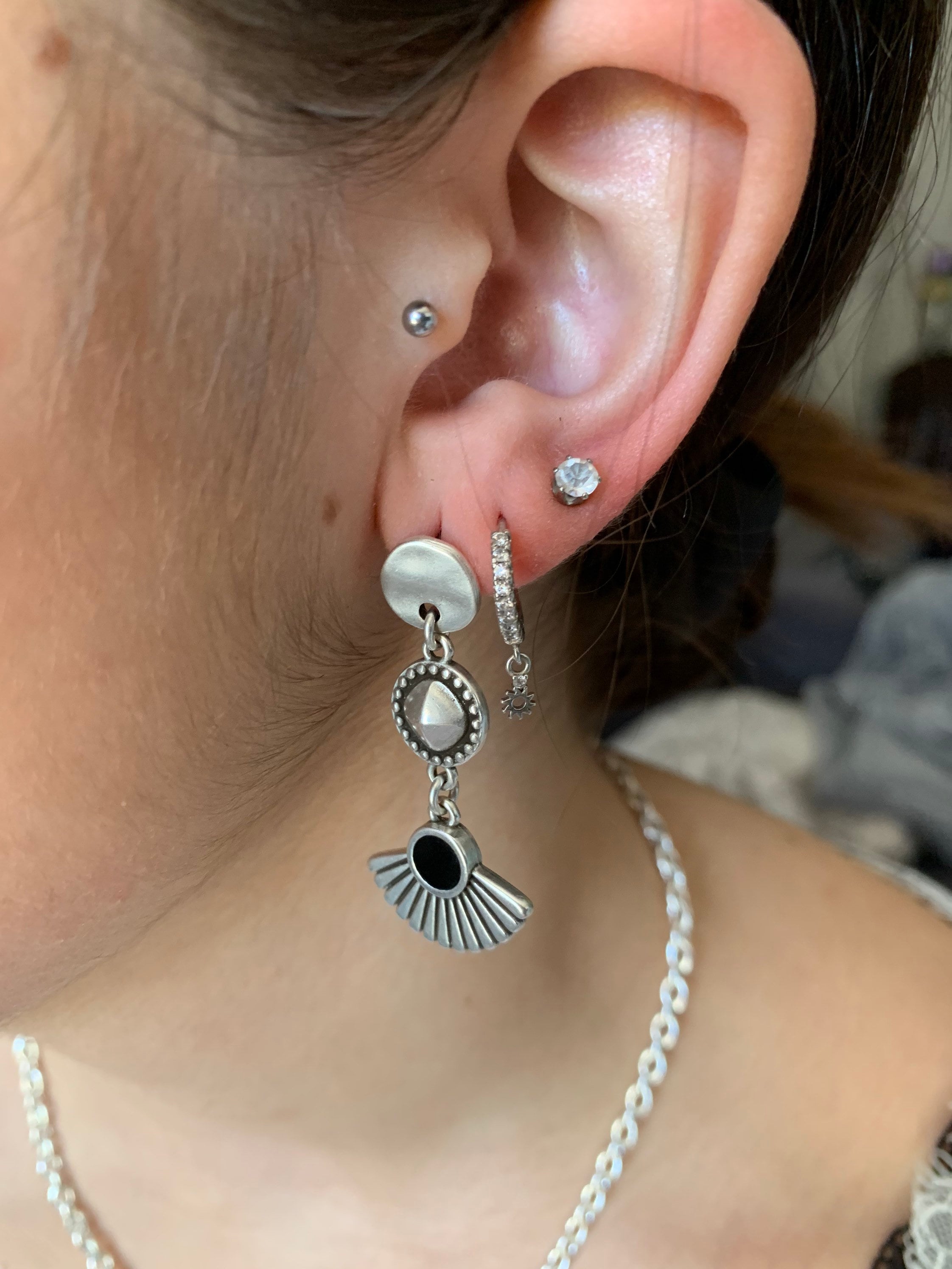 Pendientes largos de lagrima, pendientes étnicos, pendientes grandes, pendientes de plata, pendientes vistosos estilo