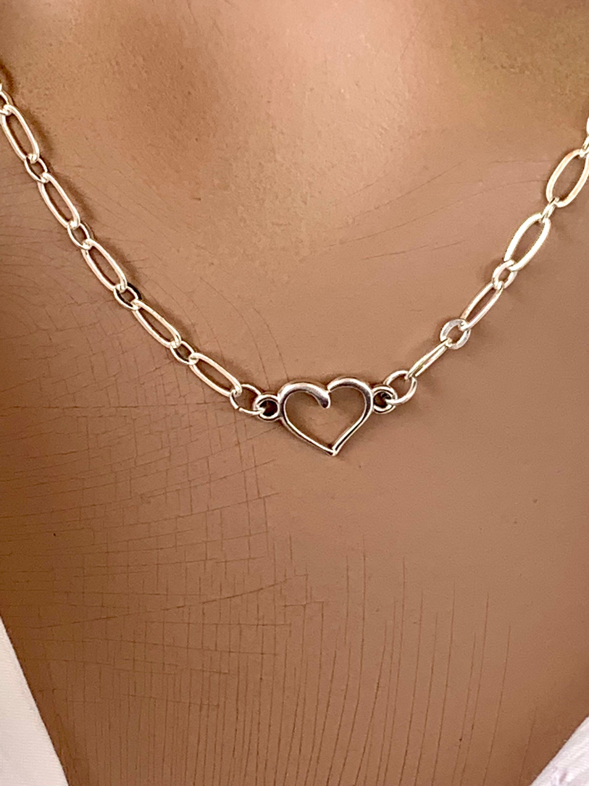 Dainty silver chain necklace, heart pendant delicate silver chain necklace, elegant chain necklace, trendy necklace,  style