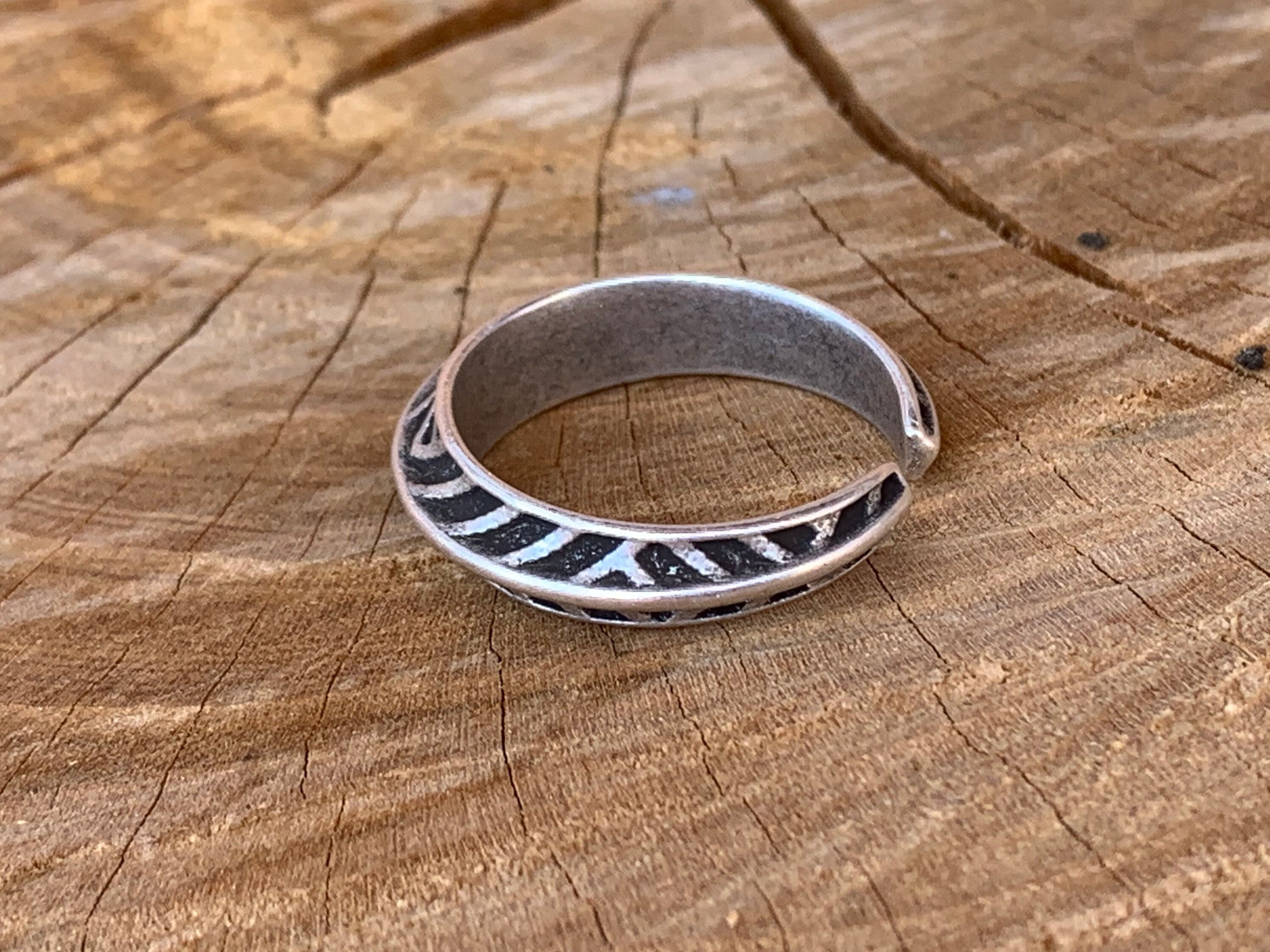 carved wedding band, silver wedding band, sculpted ring, stackable ring, brutalist ring, rock ring, punk ring, striped ring,