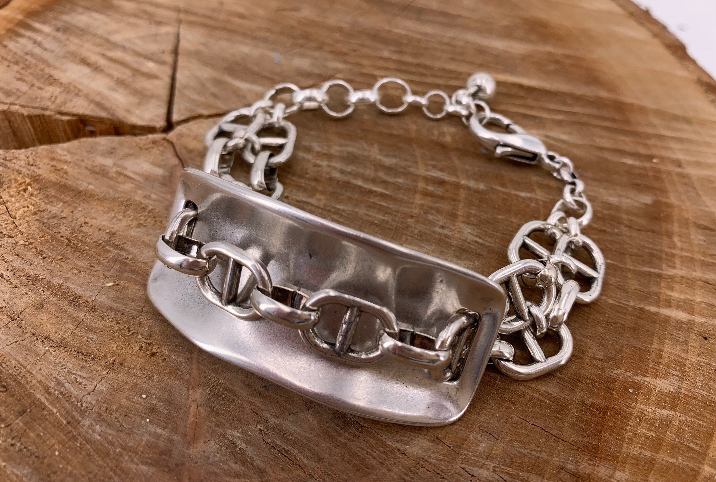 silver chunky chain bracelet, silver heavyweight chain bracelet, bulky bracelet, bold chain bracelet, bold chain bracelet,  style