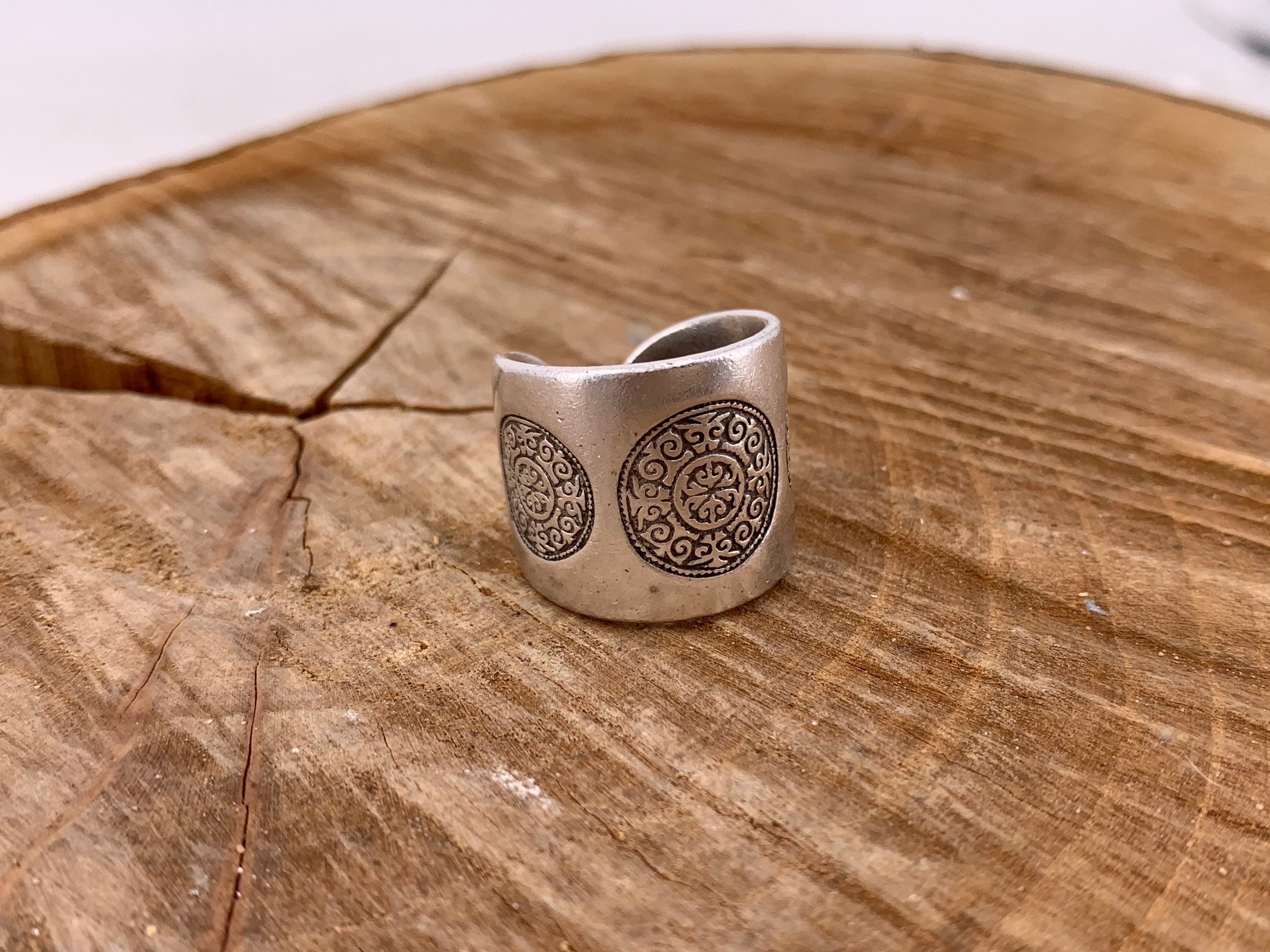 Chunky ring, Silver boho ring, engraved  boho silver ring, open band silver ring, Statement ring, , rock style ring