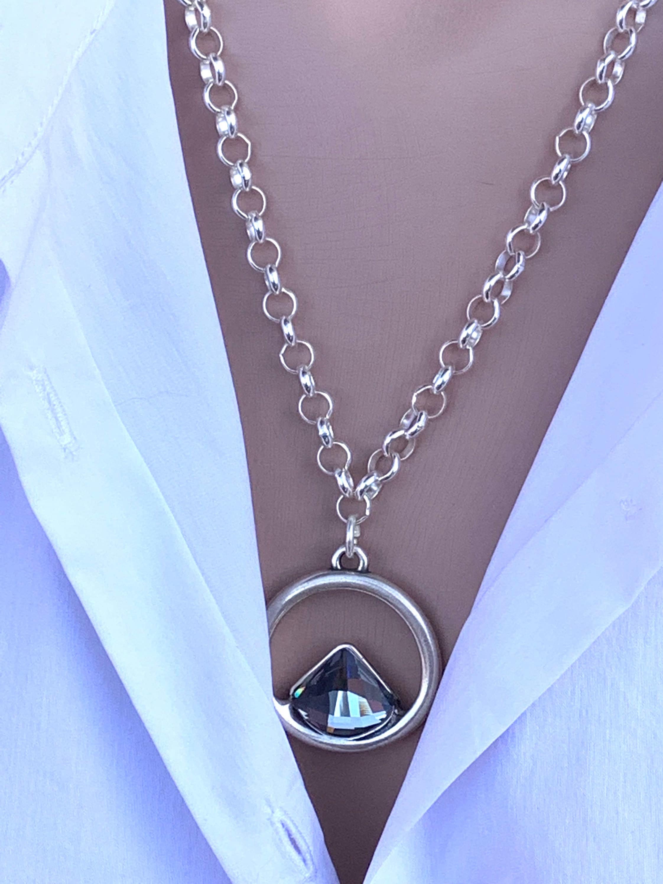 Crystal pendant chain necklace, silver chain necklace, Swarovski necklace, chain necklace, Statement pendant necklace,  style, gift