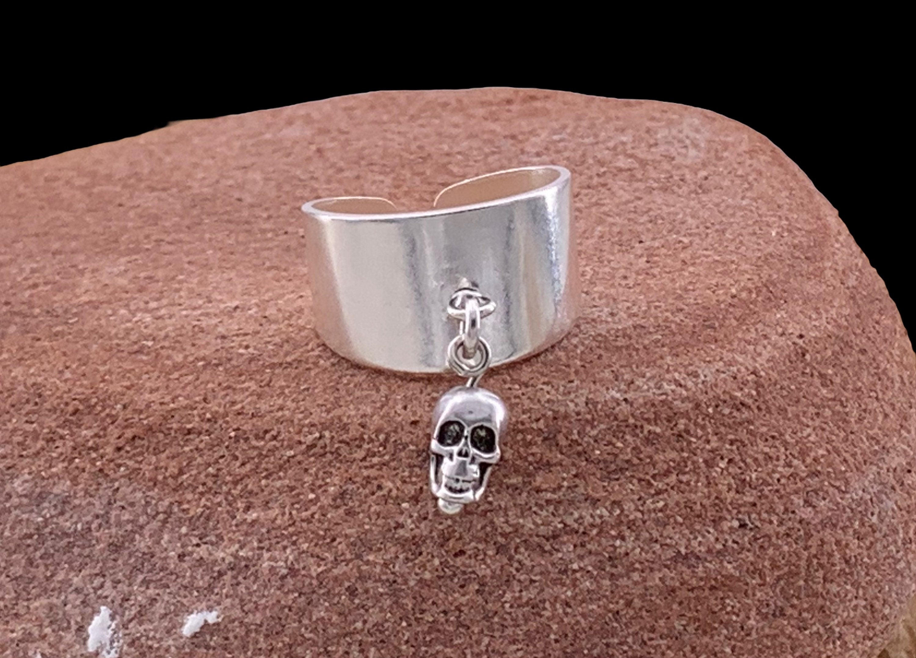 Allen poe ring, pendant skull ring, gothic ring, silver ring , rock style ring, chunky ring, religious ring,  style, punk ring,