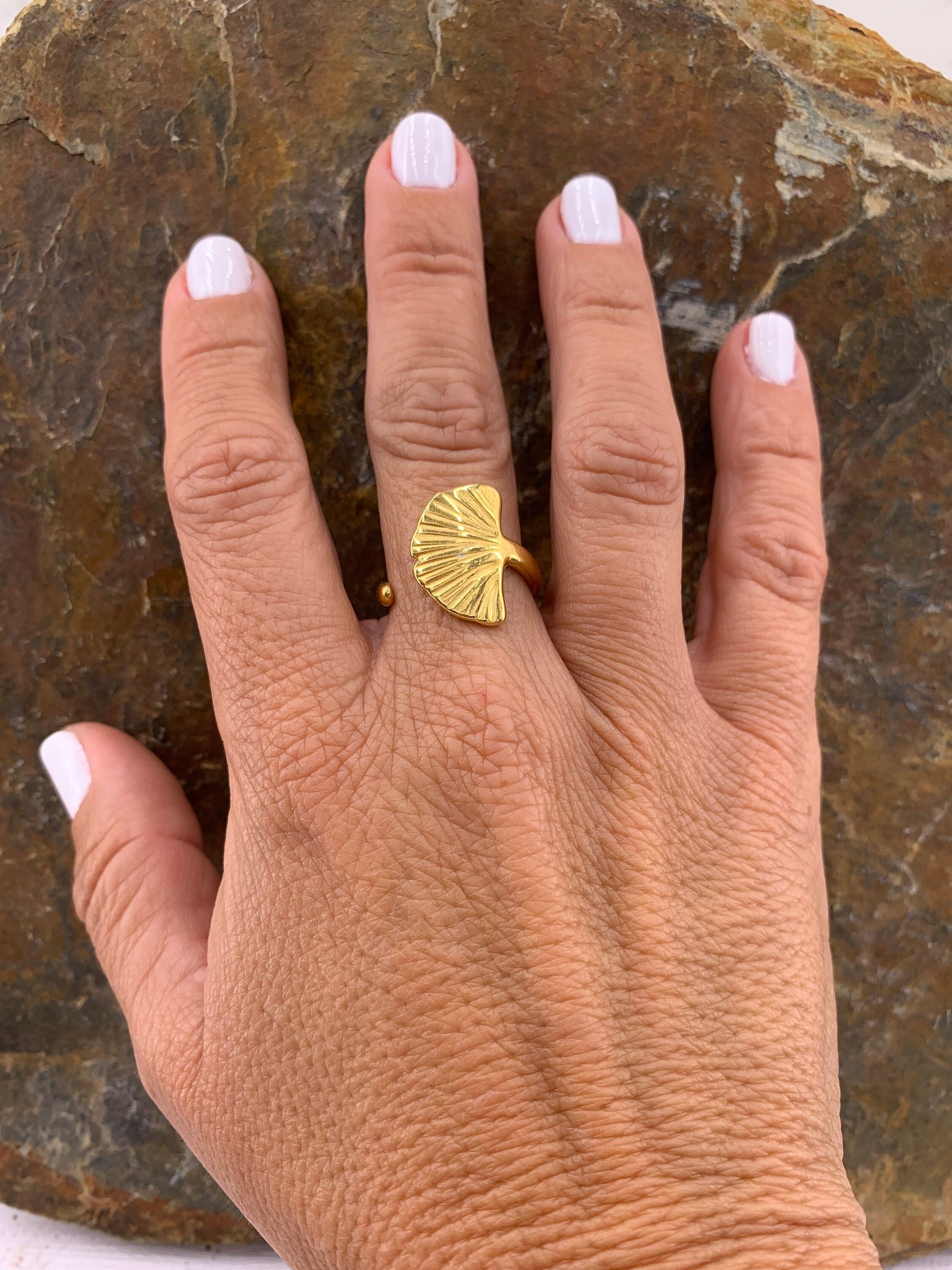 Ginkgo leaf jewelry, Ginkgo leaf ring, silver Ring, gold ring, boho jewelry, leaf ring, statement ring,  style