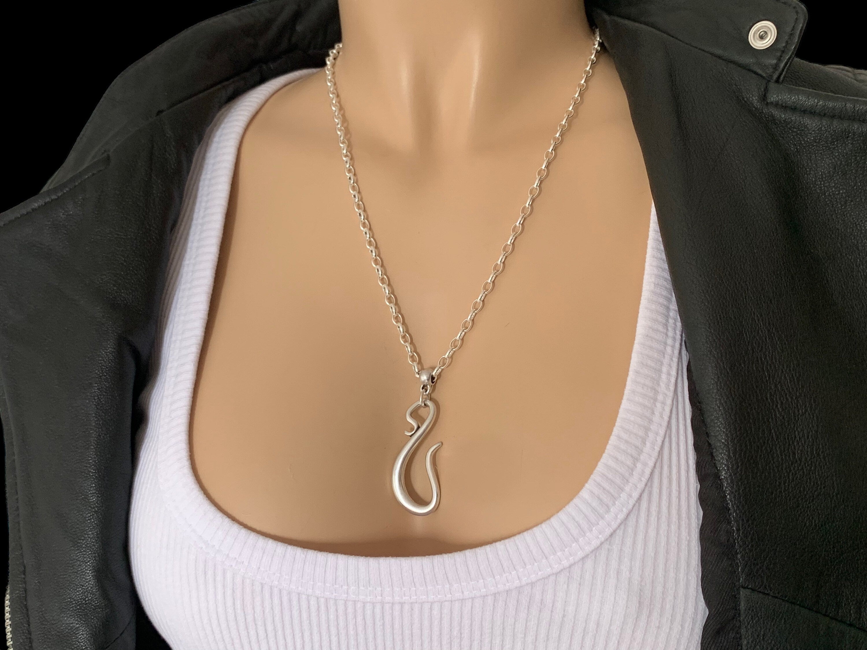 Silver chain necklace,  original pendant necklace, snake necklace, women’s necklace, eye-catching necklace,  style necklaces