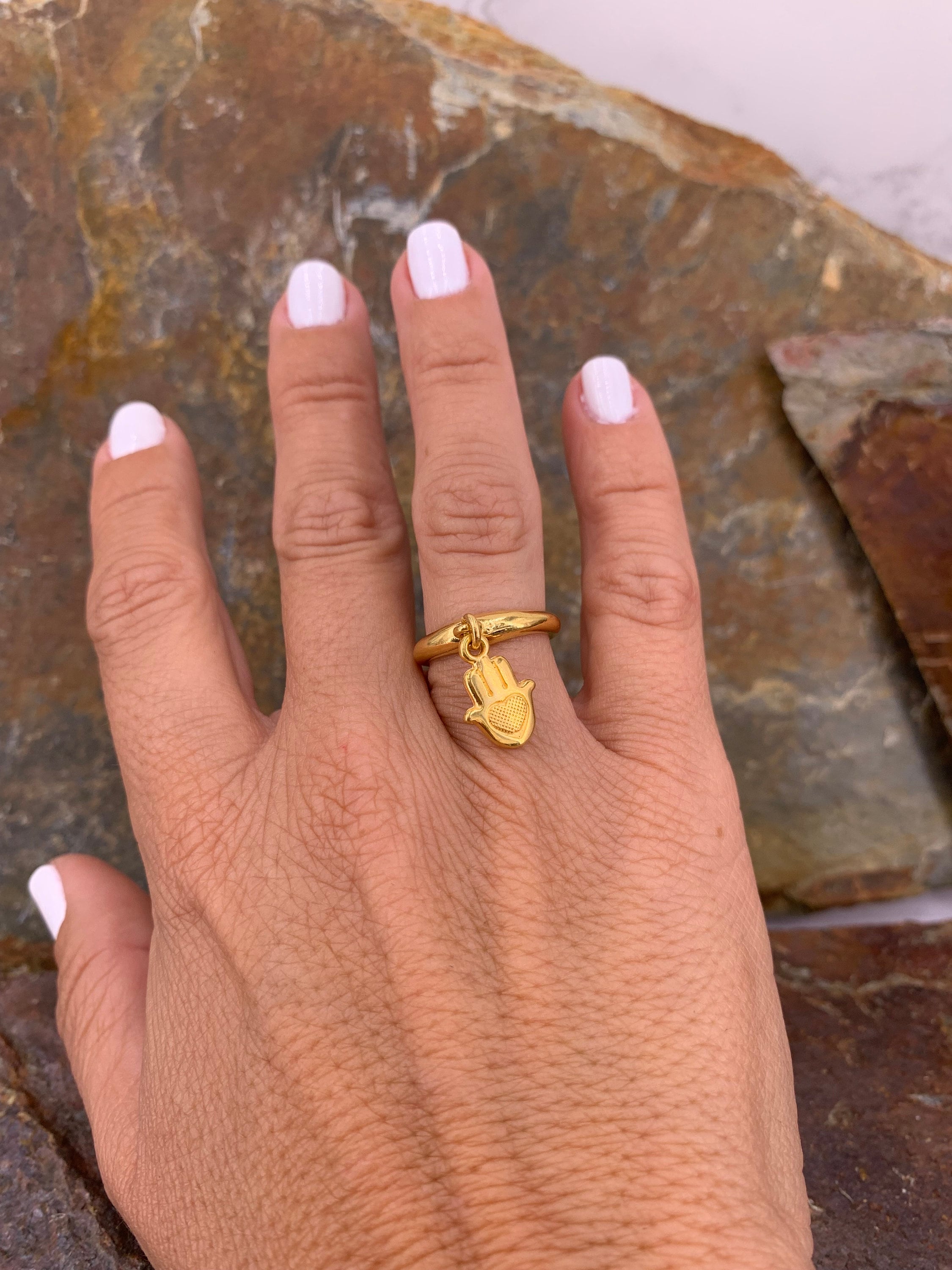 Anillo de encanto, anillo de encanto de mano de Fátima, anillo de plata boho, anillo de oro boho, anillo minimalista, anillo de declaración, anillo boho, estilo