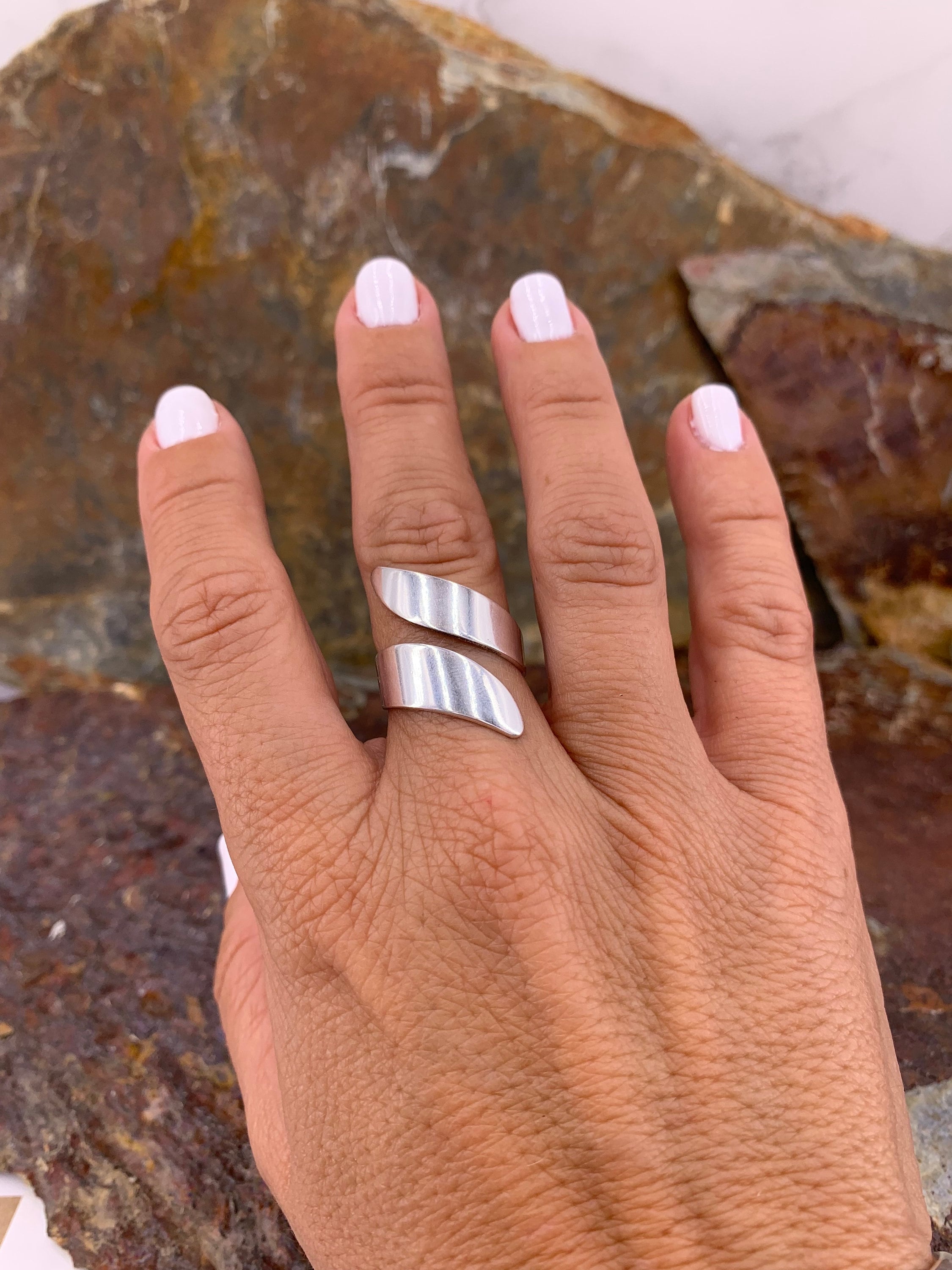 Anillo de declaración, anillo grueso, anillo de plata retorcido, anillo retorcido, anillo de plata boho, anillo de gran tamaño, anillo estilo rock,