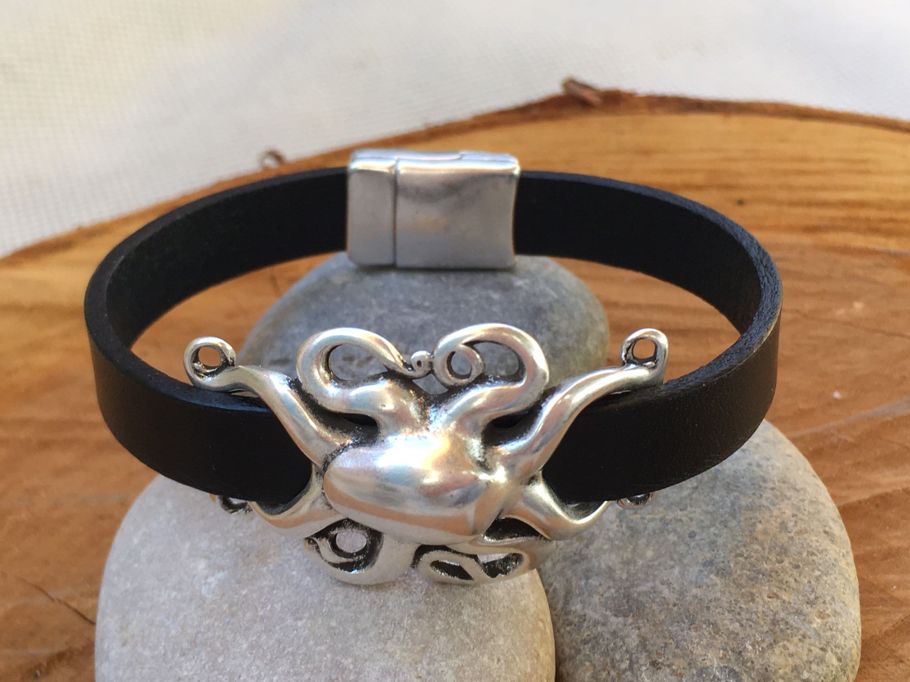 Kraken bracelet, octopus silver bracelet, silver beads bracelet, surf bracelet, marine gift, sea gift