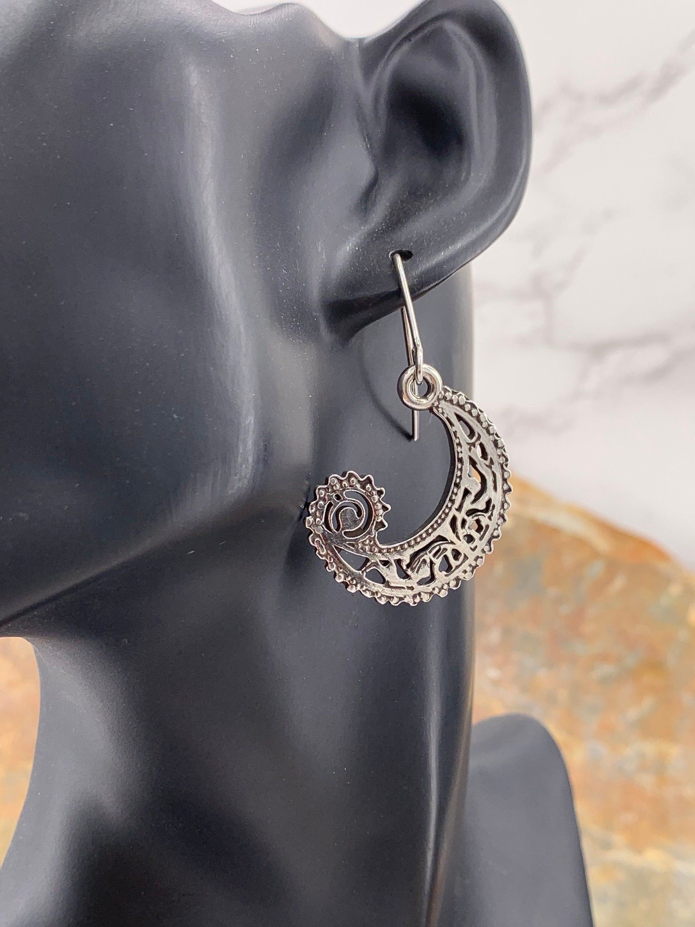 carved silver earrings, half moon earrings, dangle earrings, ethnic tribal boho earrings, hippie earrings, dropped earring, long earrings