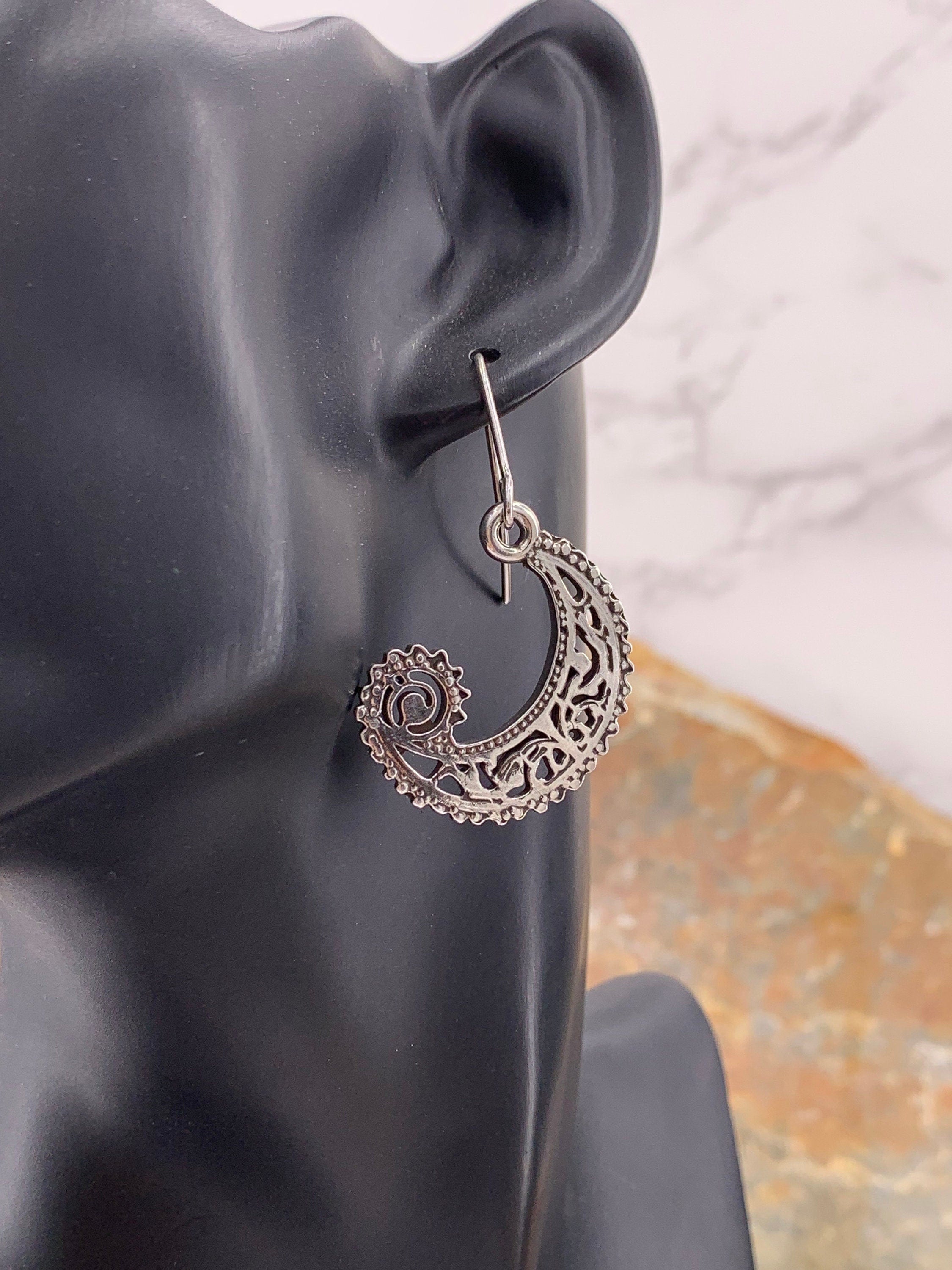 carved silver earrings, half moon earrings, dangle earrings, ethnic tribal boho earrings, hippie earrings, dropped earring, long earrings