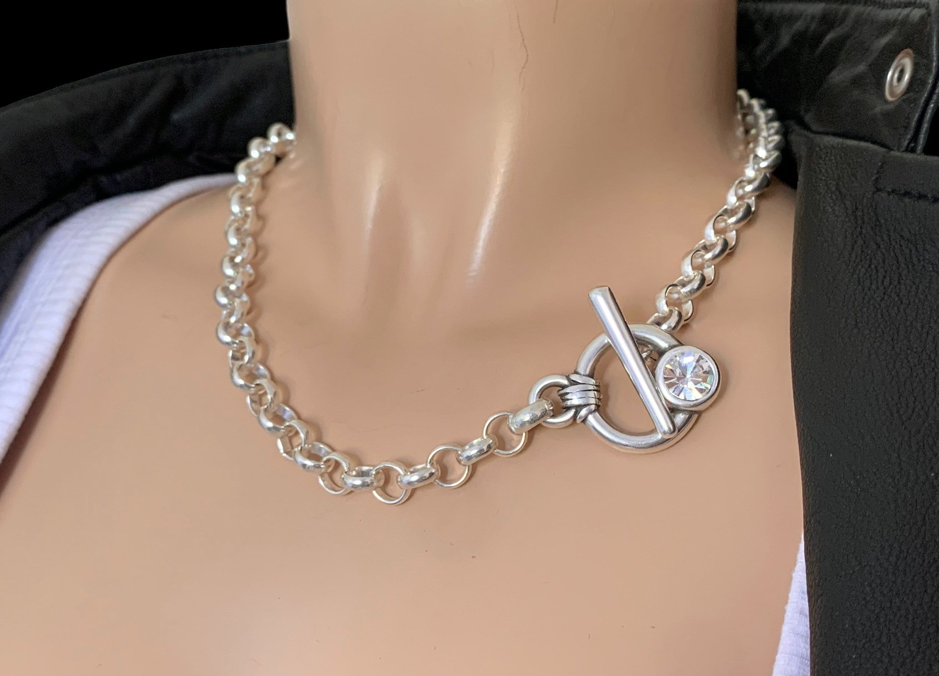 silver chunky necklace, chunky choker, toggle clasp necklace, T clasps choker, Swarovski clasp necklace, curb chain necklace, bold choker