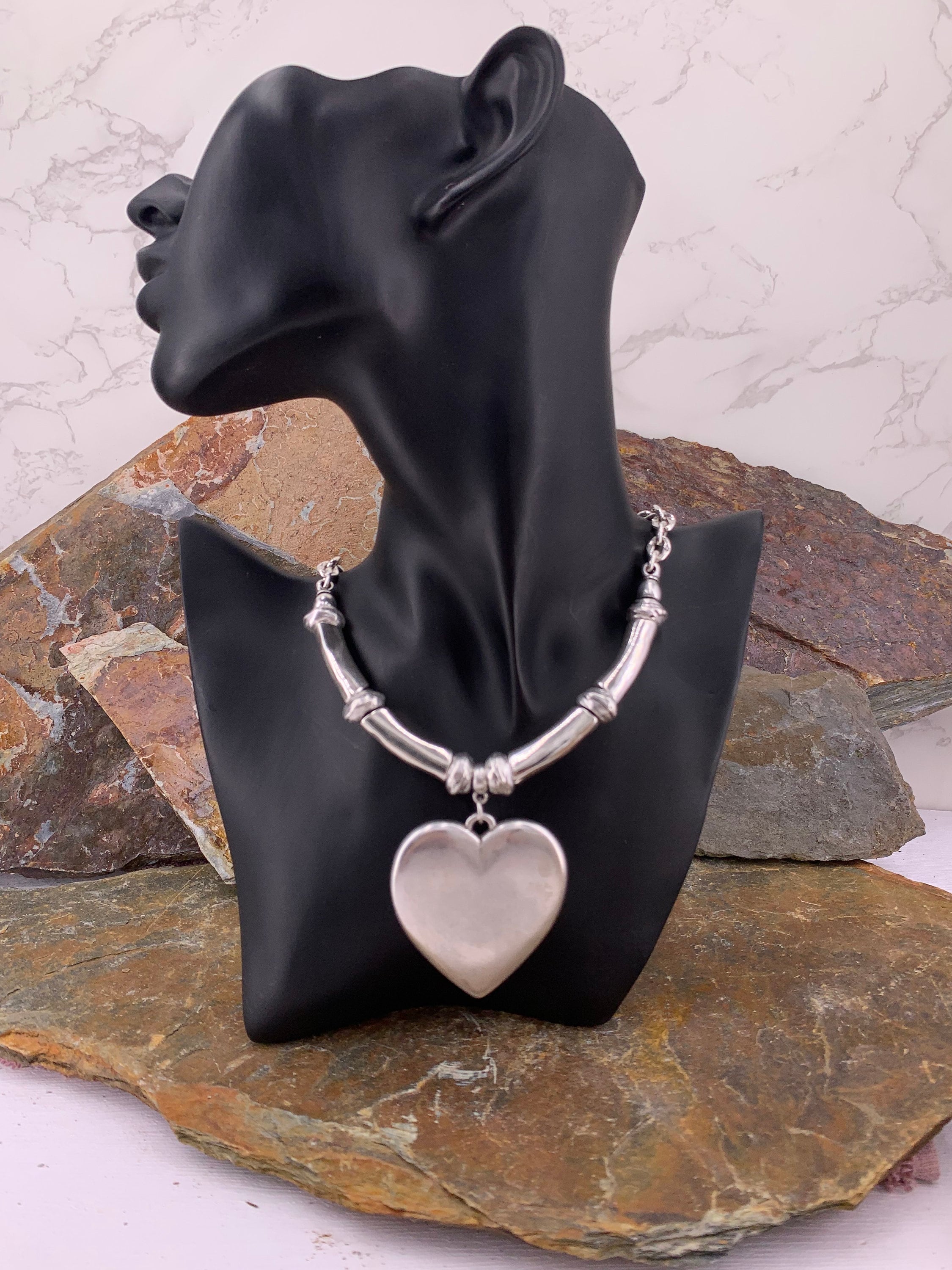 Collar de cadena pesada de plata gruesa con colgante de corazón grande, collar de plata gruesa con colgante de corazón de declaración, collar sólido, gargantilla de plata con monedas,