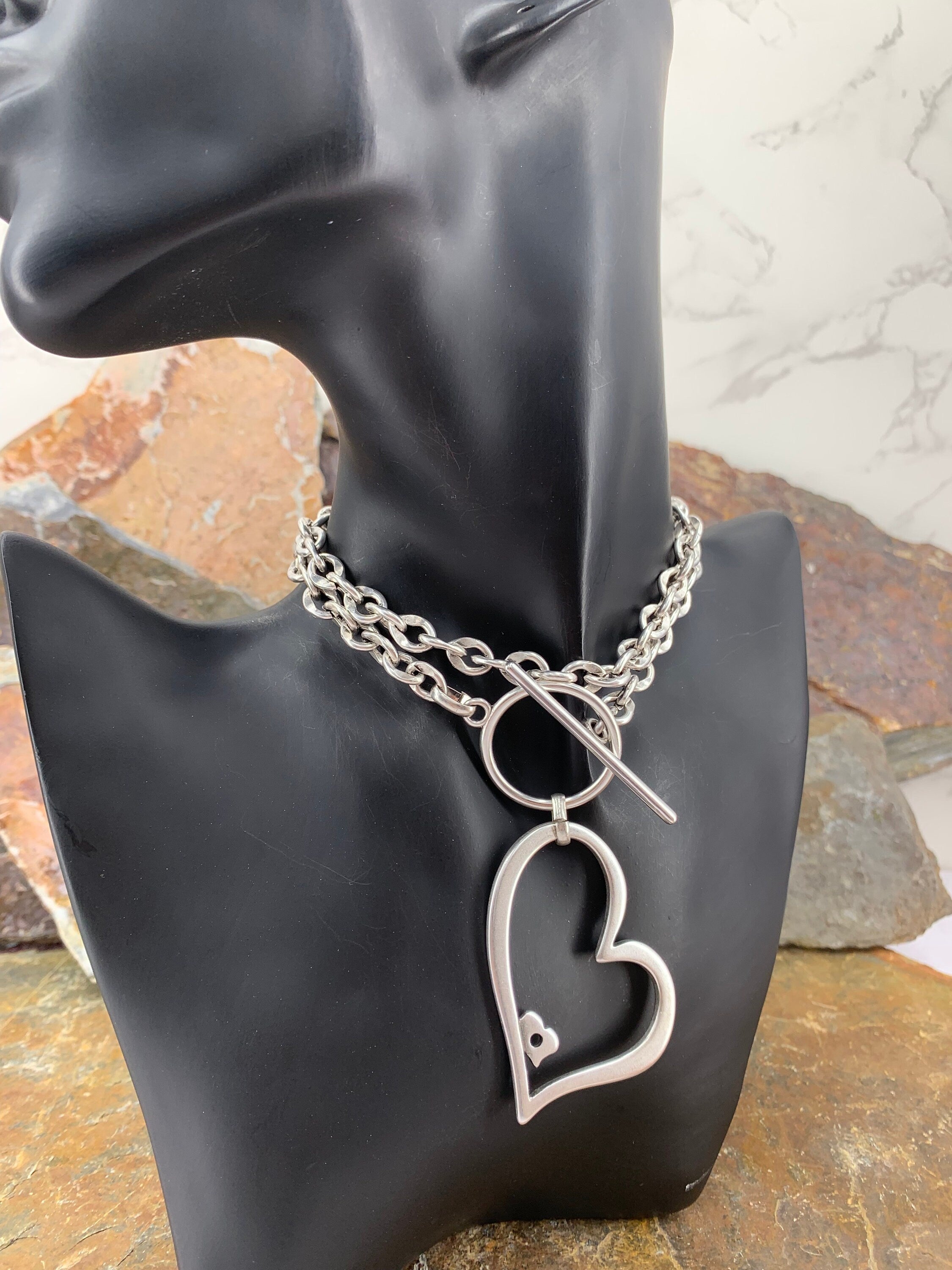 Heart pendant chunky silver chain choker, big silver heart choker, bold chain choker, wrap silver choker, toggle clasp chain choker,